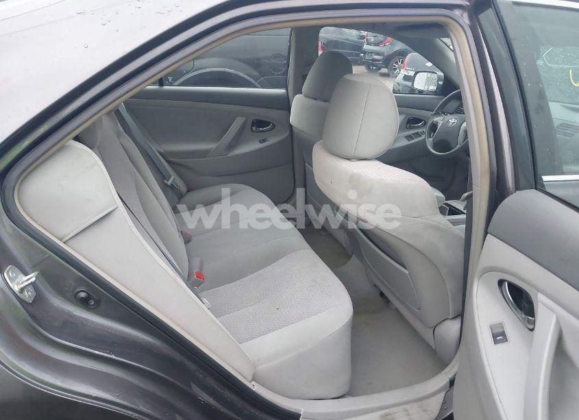 Photo 8 of 2011 Toyota Camry LE (VIN 4T4BF3EK1BR173347)