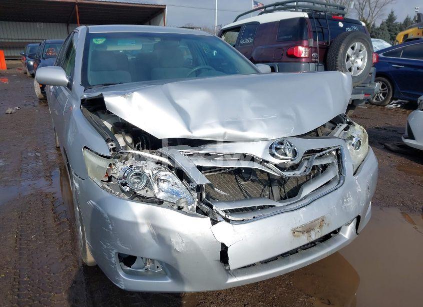 Photo 6 of 2011 Toyota Camry LE (VIN 4T4BF3EK1BR184011)
