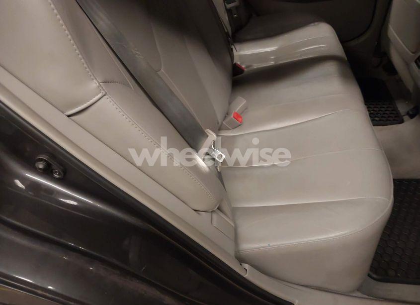 Photo 8 of 2011 Toyota Camry XLE (VIN 4T4BF3EK1BR188267)