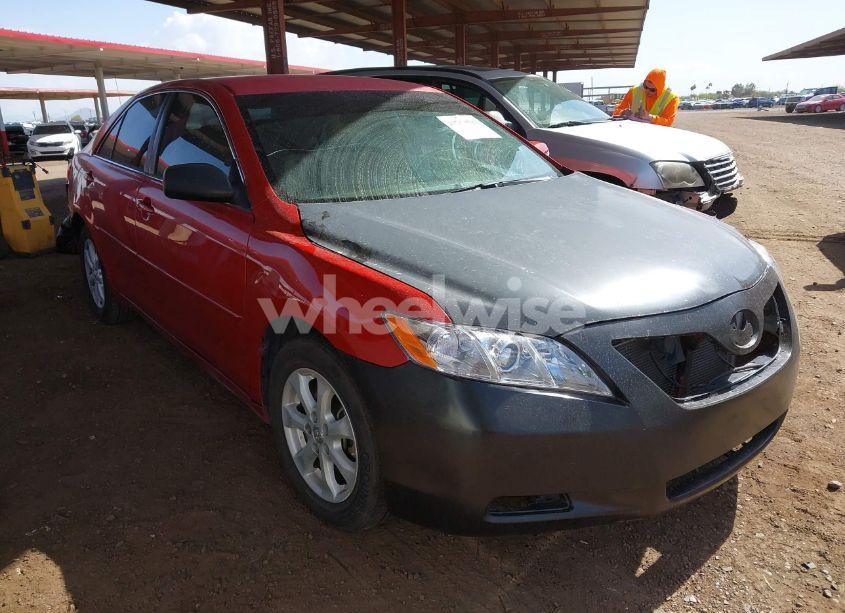 2011 Toyota Camry LE (VIN 4T4BF3EK1BR200076) main photo
