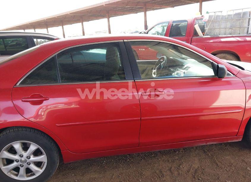 Photo 12 of 2011 Toyota Camry LE (VIN 4T4BF3EK1BR200076)