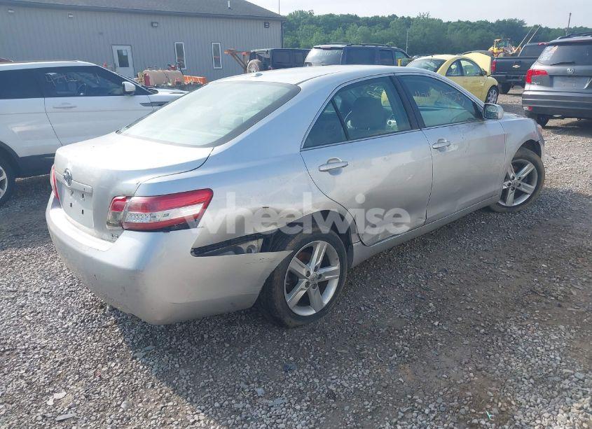 Photo 4 of 2011 Toyota Camry LE (VIN 4T4BF3EK1BR203107)