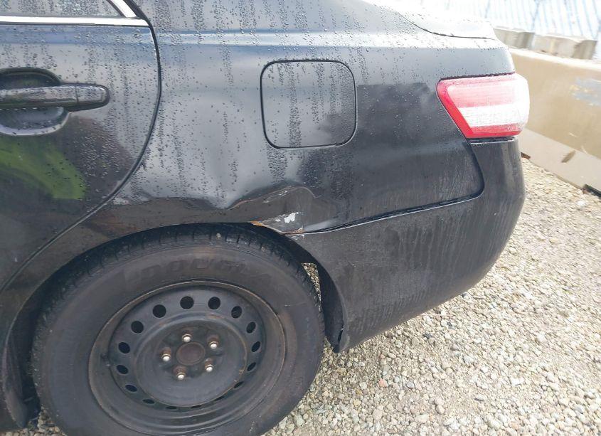 Photo 12 of 2011 Toyota Camry LE (VIN 4T4BF3EK1BR206041)