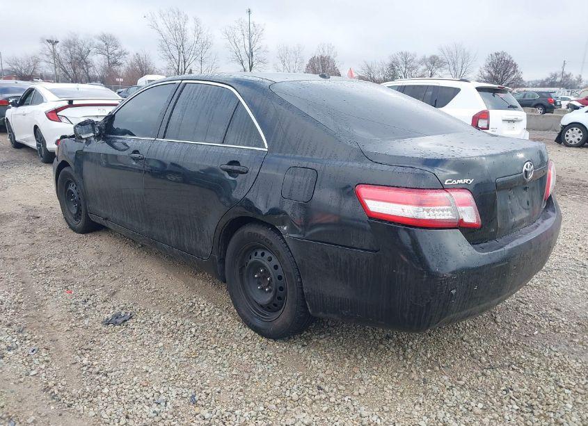 Photo 3 of 2011 Toyota Camry LE (VIN 4T4BF3EK1BR206041)