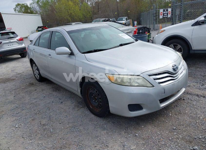 2011 Toyota Camry (VIN 4T4BF3EK1BR212664) main photo