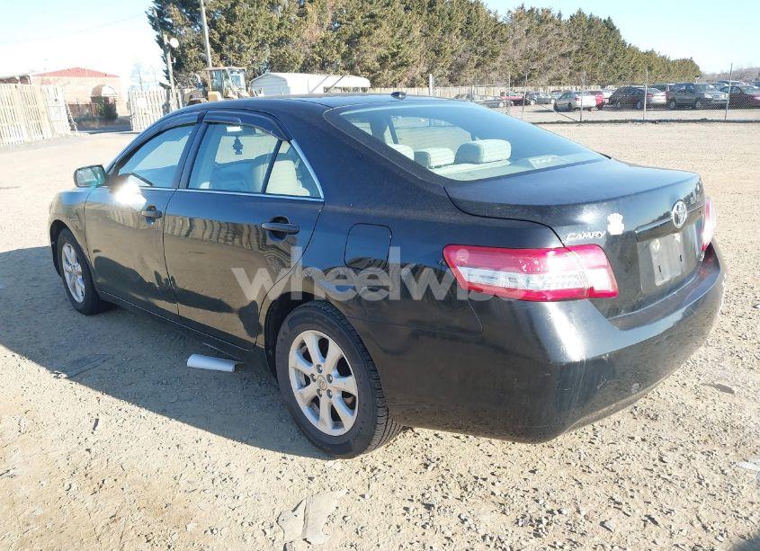 Photo 3 of 2011 Toyota Camry LE (VIN 4T4BF3EK1BR218111)