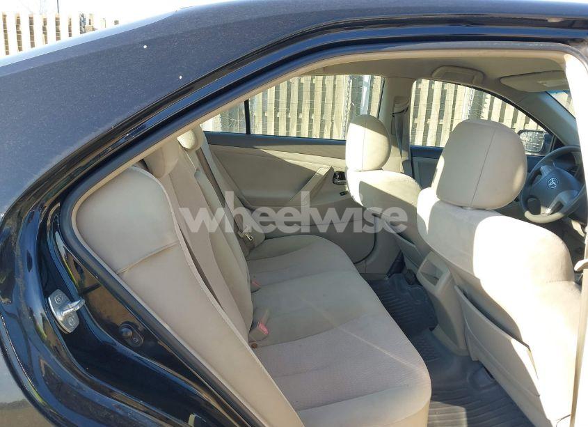 Photo 8 of 2011 Toyota Camry LE (VIN 4T4BF3EK1BR218111)