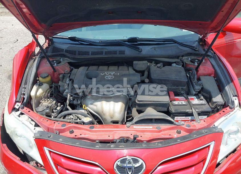 Photo 10 of 2010 Toyota Camry LE (VIN 4T4BF3EK2AR001049)