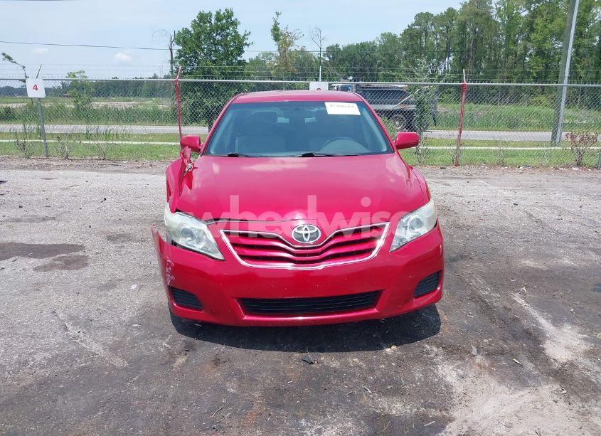 Photo 12 of 2010 Toyota Camry LE (VIN 4T4BF3EK2AR001049)