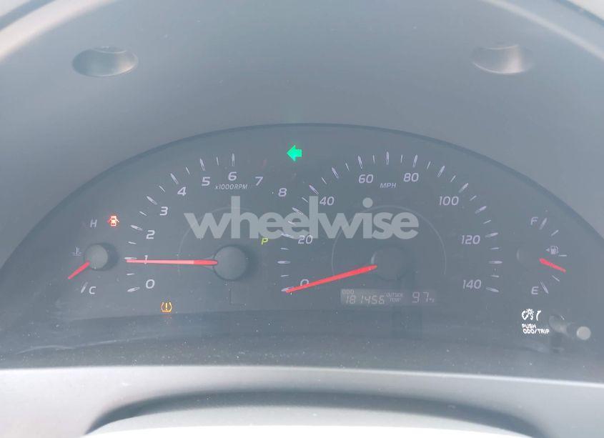 Photo 7 of 2010 Toyota Camry LE (VIN 4T4BF3EK2AR001049)