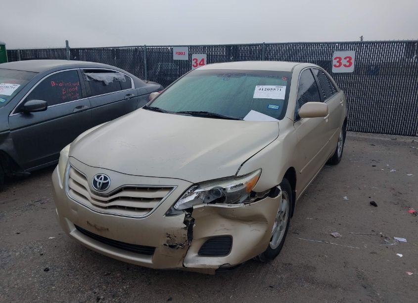 Photo 6 of 2010 Toyota Camry LE (VIN 4T4BF3EK2AR003495)