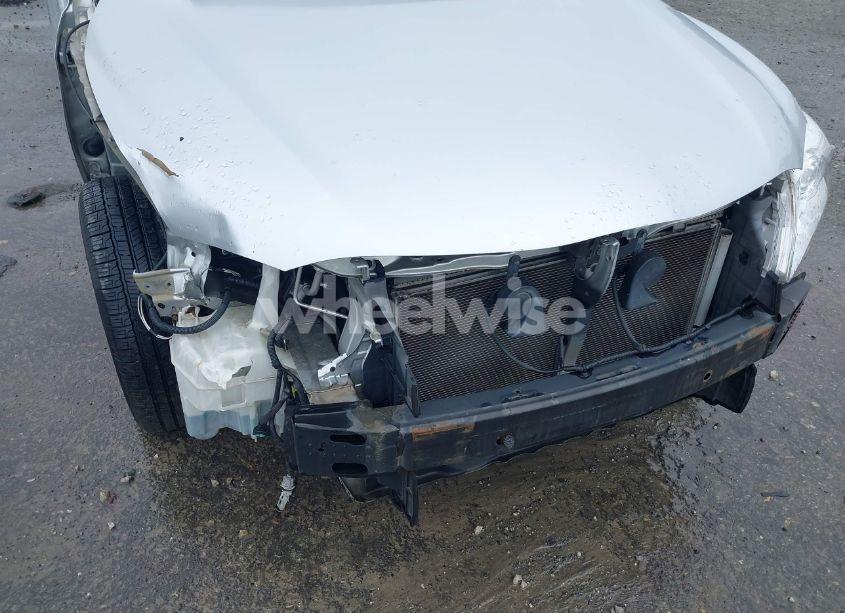 Photo 14 of 2010 Toyota Camry LE (VIN 4T4BF3EK2AR005697)