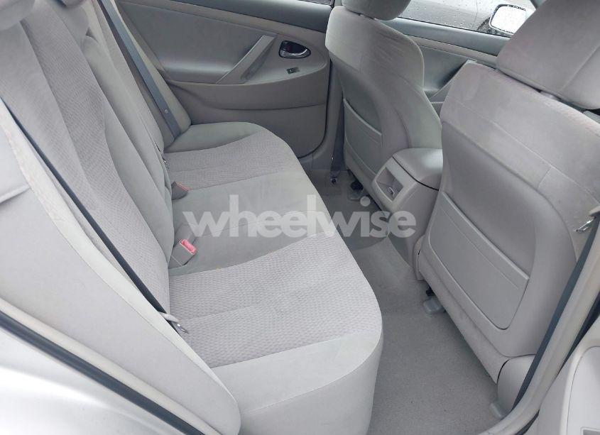 Photo 8 of 2010 Toyota Camry LE (VIN 4T4BF3EK2AR005697)
