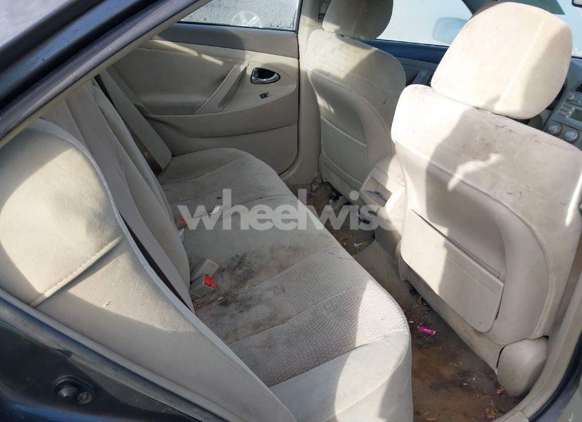 Photo 8 of 2010 Toyota Camry LE (VIN 4T4BF3EK2AR018952)