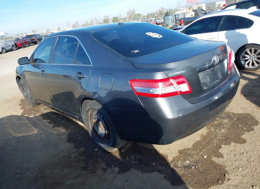 Photo 3 of 2010 Toyota Camry LE (VIN 4T4BF3EK2AR023259)