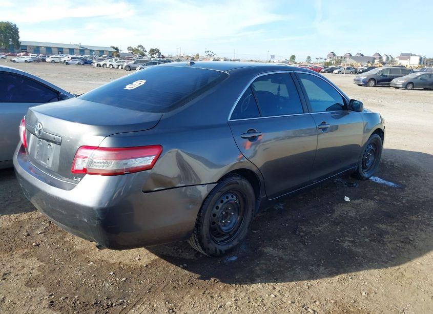 Photo 6 of 2010 Toyota Camry LE (VIN 4T4BF3EK2AR023259)