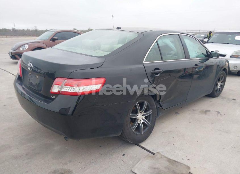 Photo 4 of 2010 Toyota Camry LE (VIN 4T4BF3EK2AR040918)