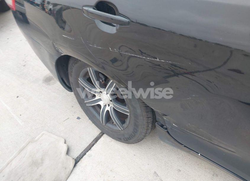 Photo 6 of 2010 Toyota Camry LE (VIN 4T4BF3EK2AR040918)