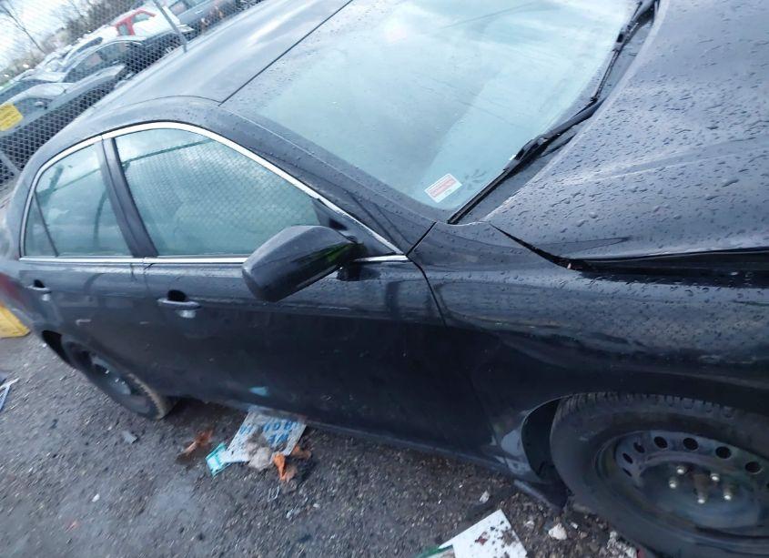 Photo 13 of 2010 Toyota Camry LE (VIN 4T4BF3EK2AR041969)