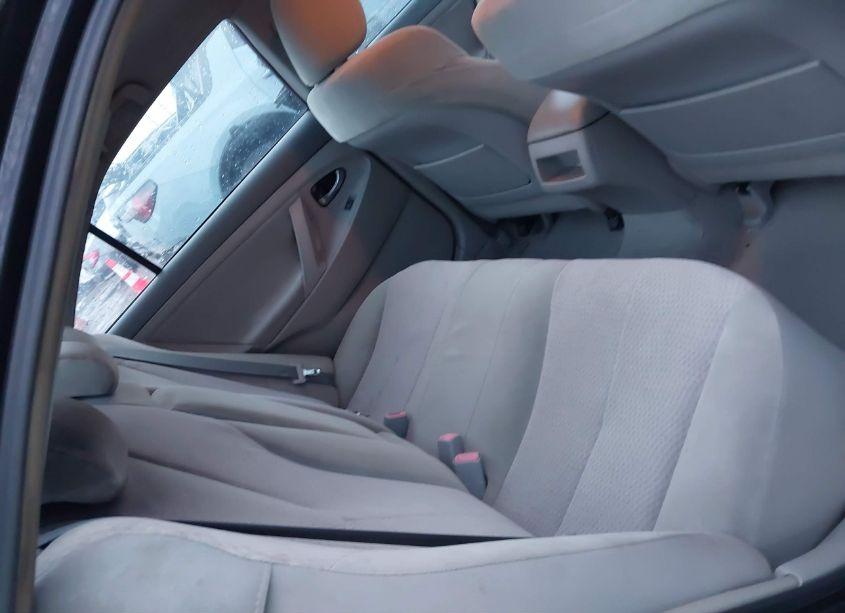 Photo 8 of 2010 Toyota Camry LE (VIN 4T4BF3EK2AR041969)