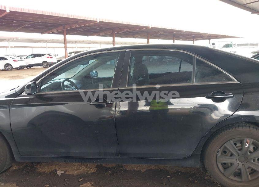 Photo 14 of 2010 Toyota Camry LE (VIN 4T4BF3EK2AR042975)