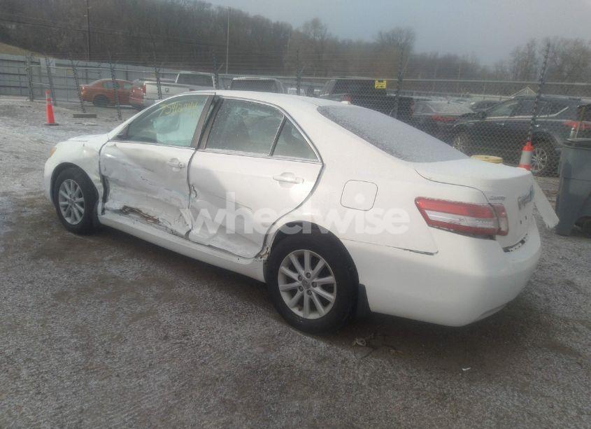 Photo 3 of 2010 Toyota Camry XLE (VIN 4T4BF3EK2AR045312)