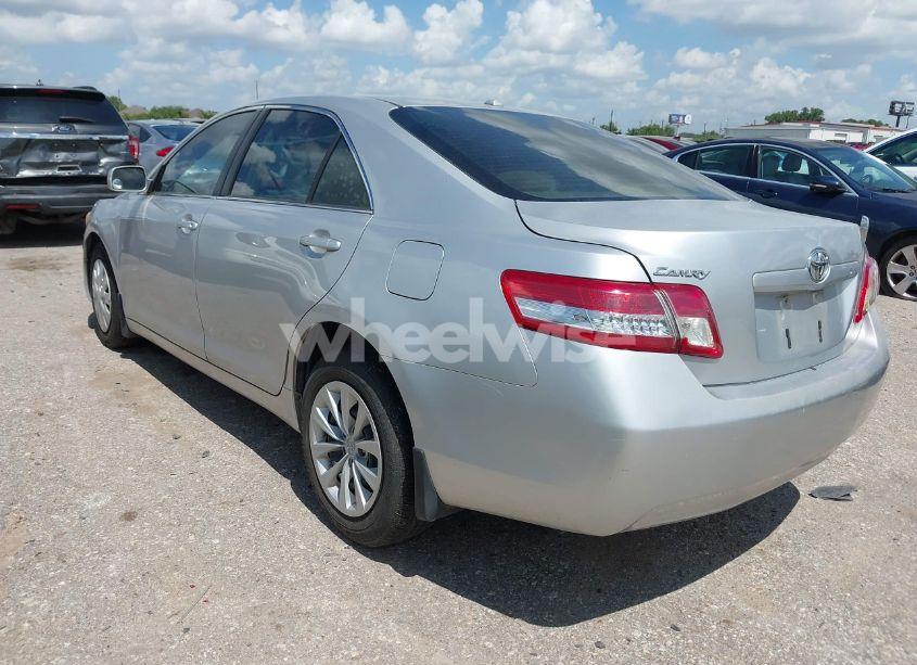 Photo 3 of 2010 Toyota Camry N/A (VIN 4T4BF3EK2AR054074)