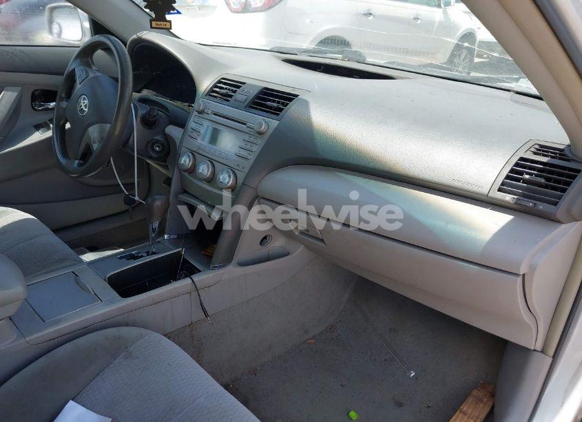 Photo 5 of 2010 Toyota Camry N/A (VIN 4T4BF3EK2AR054074)