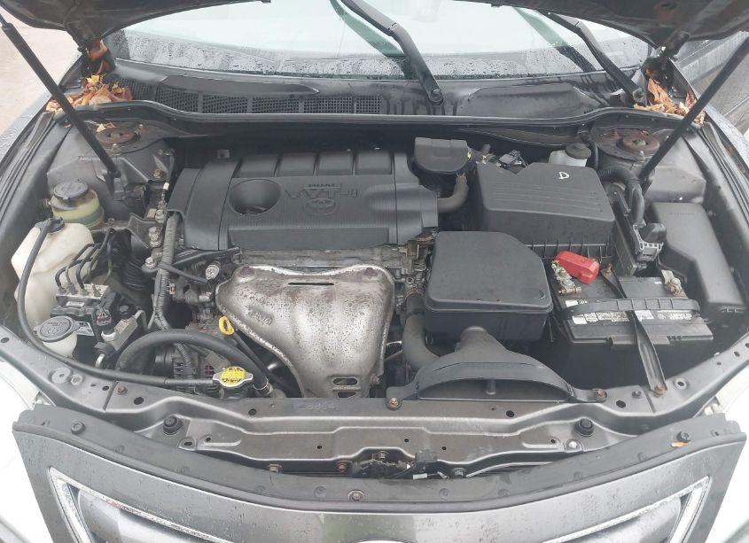 Photo 10 of 2010 Toyota Camry LE (VIN 4T4BF3EK2AR080769)