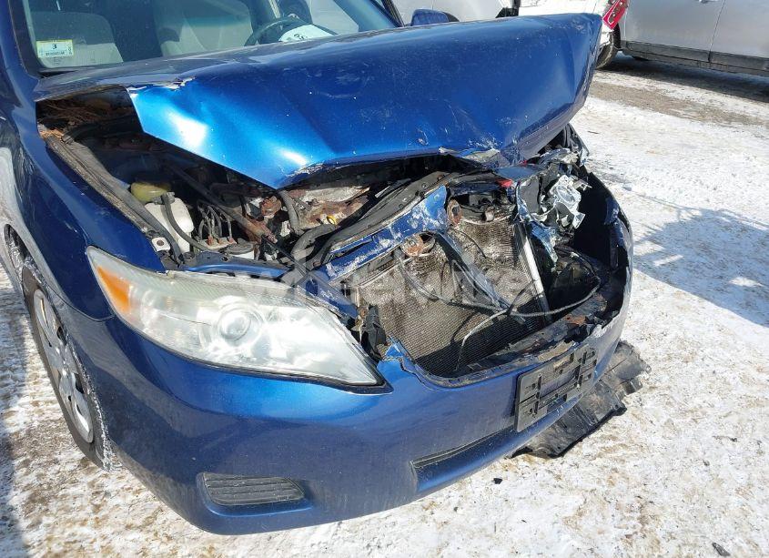 Photo 12 of 2010 Toyota Camry LE (VIN 4T4BF3EK2AR083574)