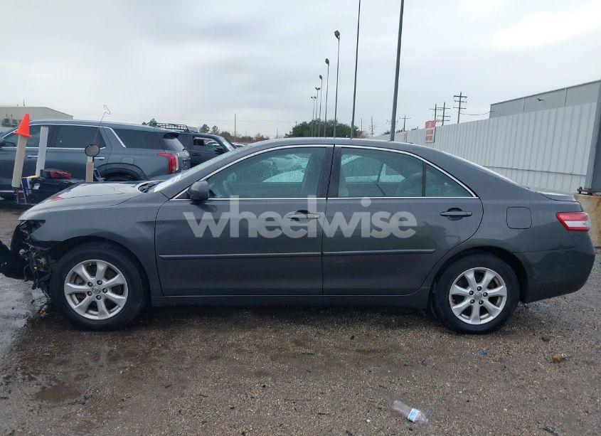 Photo 15 of 2011 Toyota Camry LE (VIN 4T4BF3EK2BR094155)