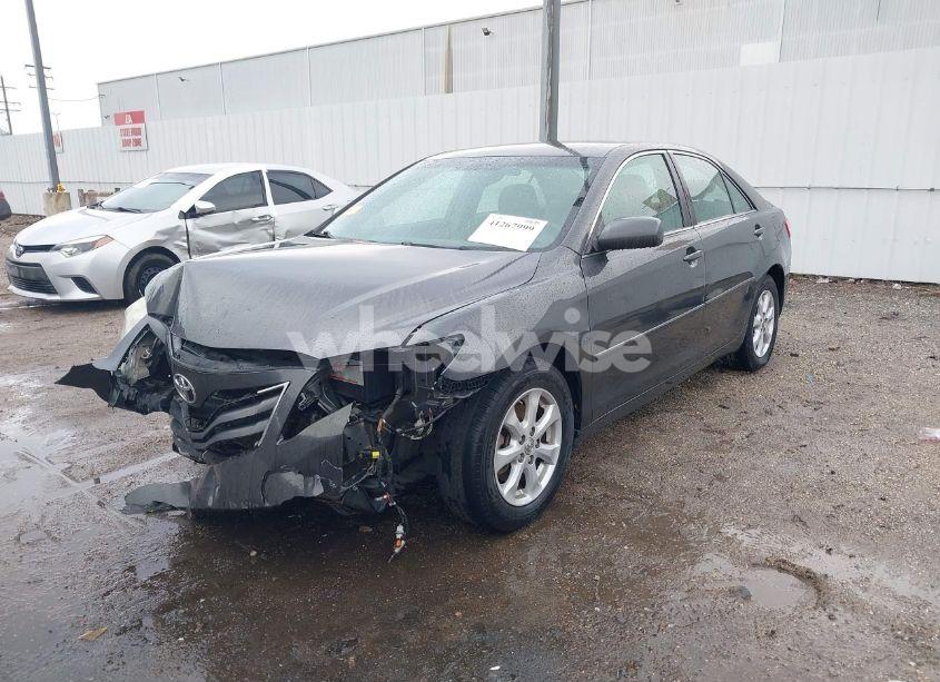 Photo 2 of 2011 Toyota Camry LE (VIN 4T4BF3EK2BR094155)