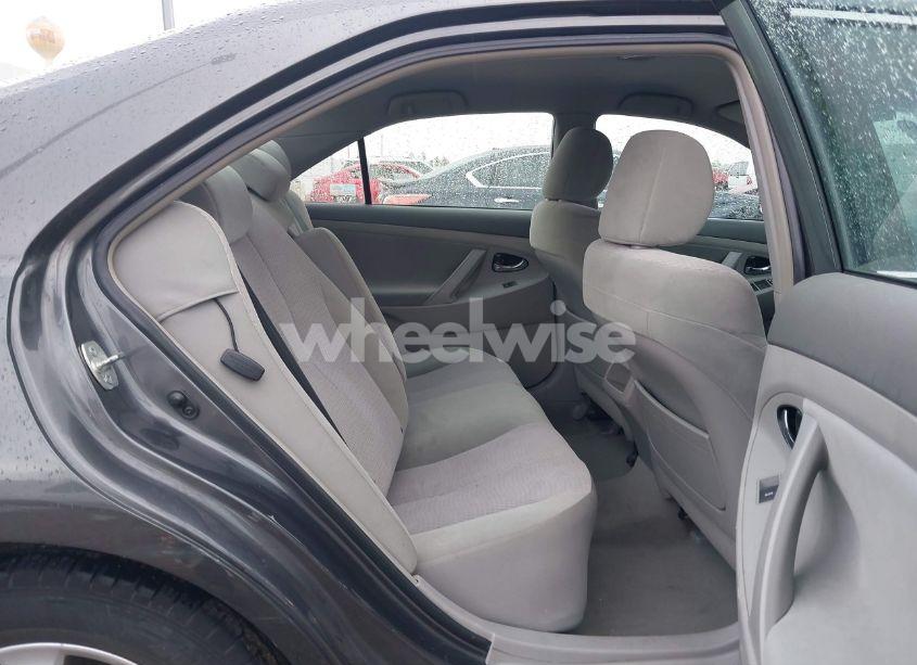 Photo 8 of 2011 Toyota Camry LE (VIN 4T4BF3EK2BR094155)