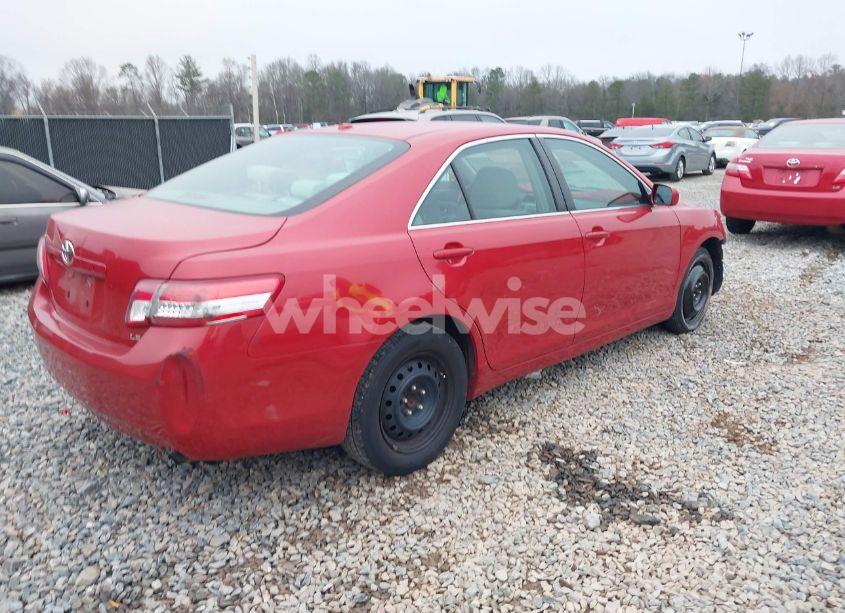 Photo 4 of 2011 Toyota Camry LE (VIN 4T4BF3EK2BR094284)