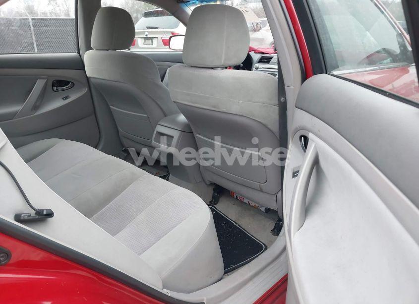 Photo 8 of 2011 Toyota Camry LE (VIN 4T4BF3EK2BR094284)