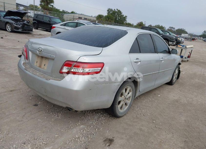 Photo 4 of 2011 Toyota Camry LE (VIN 4T4BF3EK2BR094706)