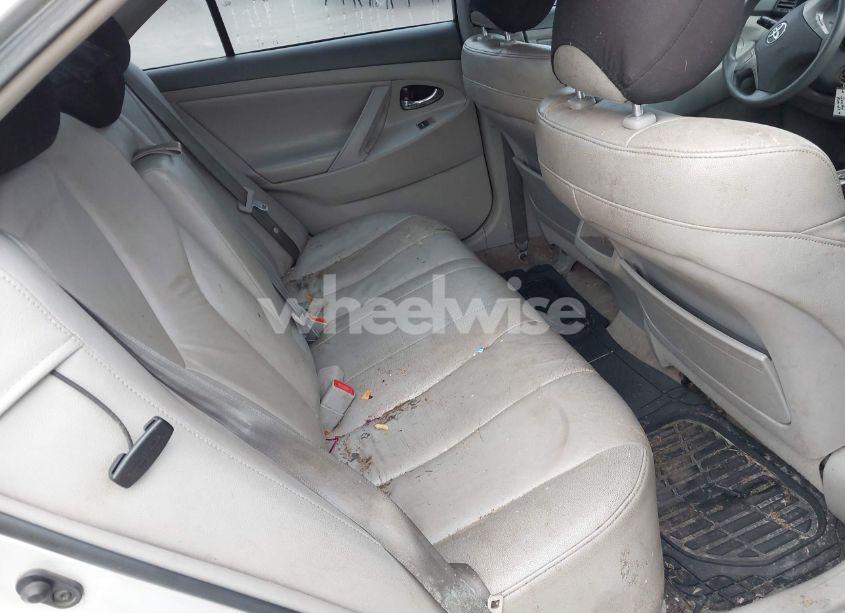 Photo 8 of 2011 Toyota Camry LE (VIN 4T4BF3EK2BR094706)