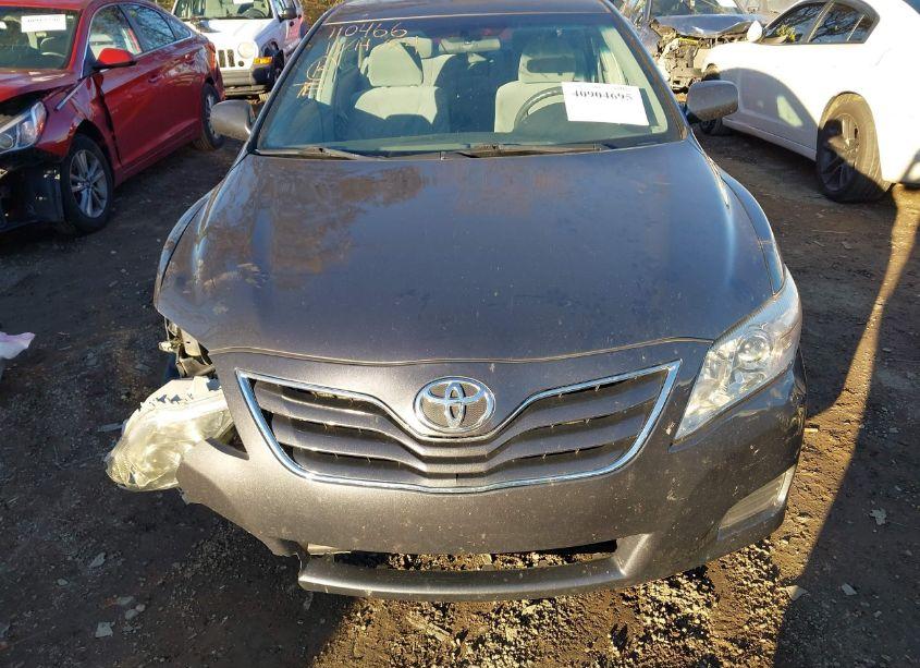 Photo 12 of 2011 Toyota Camry LE (VIN 4T4BF3EK2BR095984)