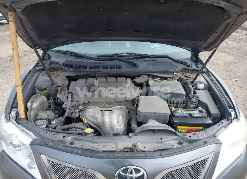 Photo 10 of 2011 Toyota Camry LE (VIN 4T4BF3EK2BR096343)
