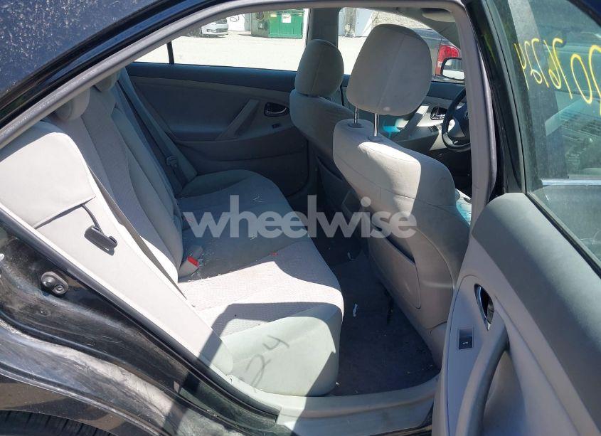 Photo 8 of 2011 Toyota Camry LE (VIN 4T4BF3EK2BR113027)