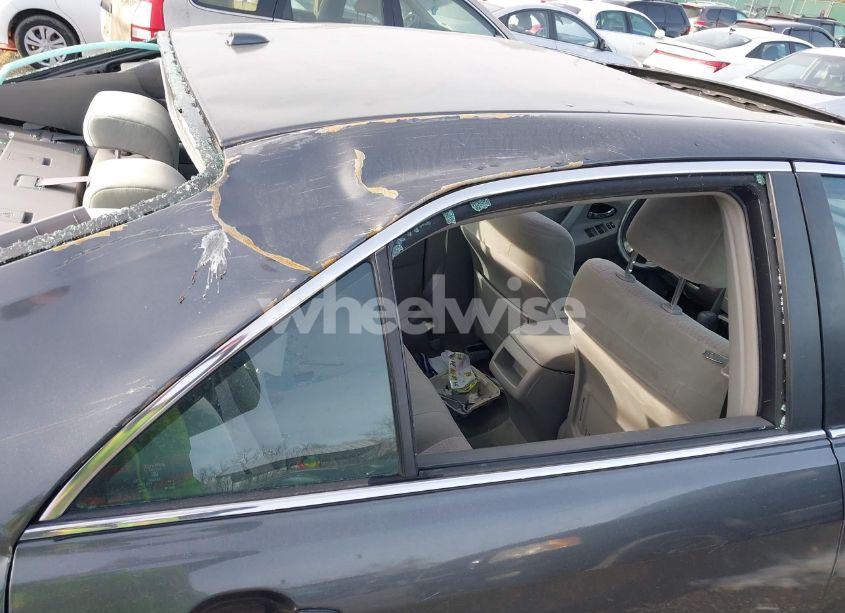 Photo 12 of 2011 Toyota Camry LE (VIN 4T4BF3EK2BR117031)