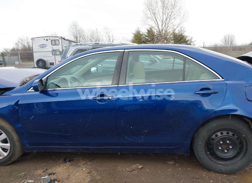 Photo 15 of 2011 Toyota Camry LE (VIN 4T4BF3EK2BR123024)