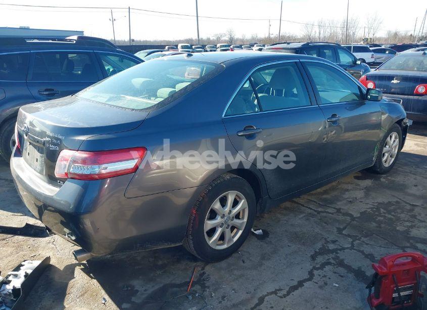 Photo 4 of 2011 Toyota Camry LE (VIN 4T4BF3EK2BR123749)