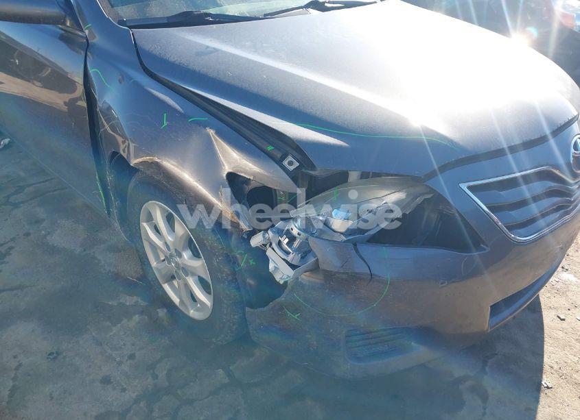 Photo 6 of 2011 Toyota Camry LE (VIN 4T4BF3EK2BR123749)