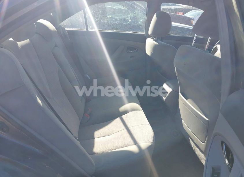 Photo 8 of 2011 Toyota Camry LE (VIN 4T4BF3EK2BR123749)