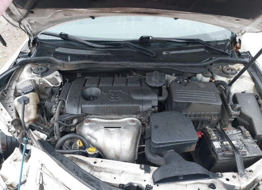 Photo 10 of 2011 Toyota Camry LE (VIN 4T4BF3EK2BR135271)