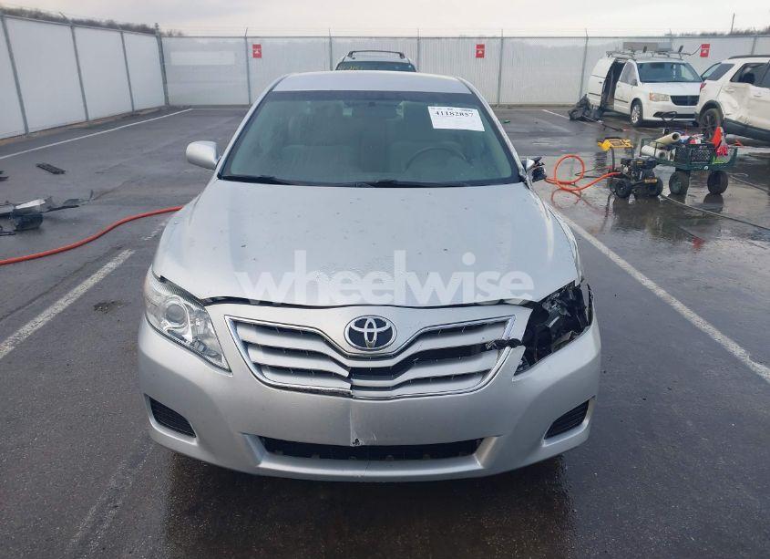 Photo 13 of 2011 Toyota Camry LE (VIN 4T4BF3EK2BR148277)