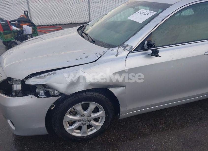 Photo 18 of 2011 Toyota Camry LE (VIN 4T4BF3EK2BR148277)