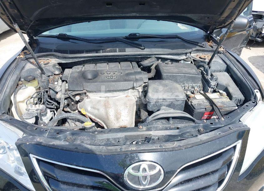 Photo 10 of 2011 Toyota Camry LE (VIN 4T4BF3EK2BR148313)