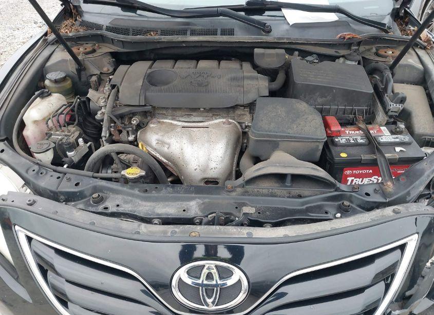 Photo 10 of 2011 Toyota Camry LE (VIN 4T4BF3EK2BR172207)